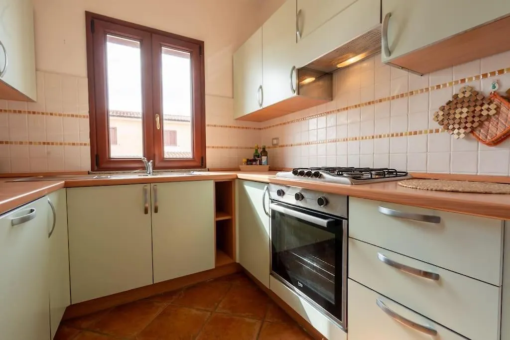 Apartamento Fewo Mit Einmaligem Bergpanorama Torpè