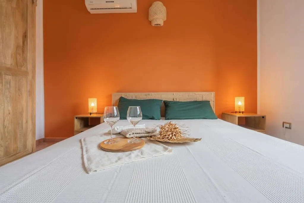 Fewo Mit Einmaligem Bergpanorama Torpè Apartamento